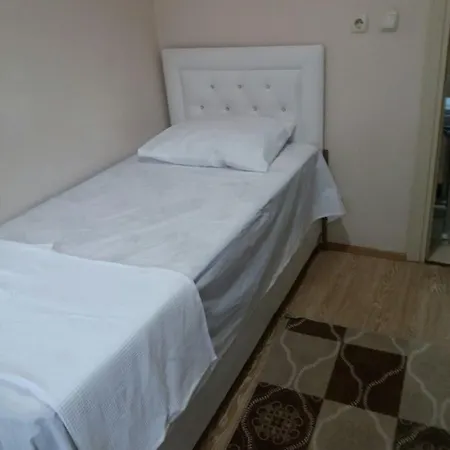 Yanki Apart Apartament *