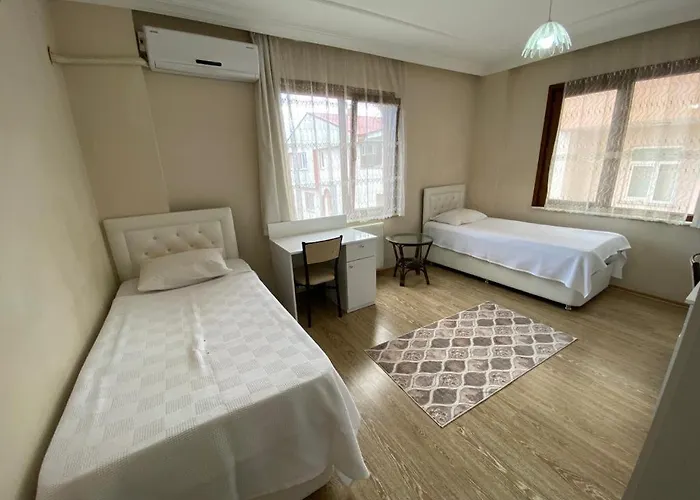 Yanki Apart Apartment